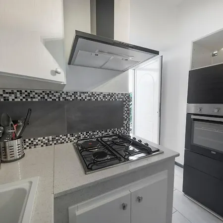 Lägenhet 23 Pax In Francesca By In Palermo *